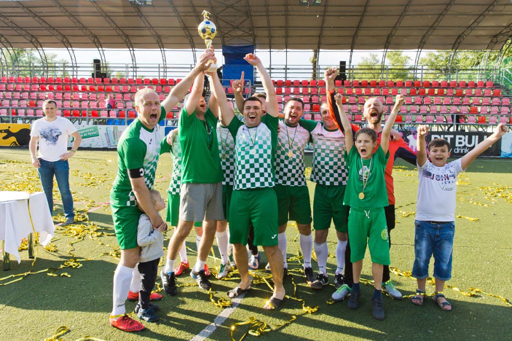 Корпоративний футбольний турнір у Києві — спортивний тимбілдинг до ювілею компанії.